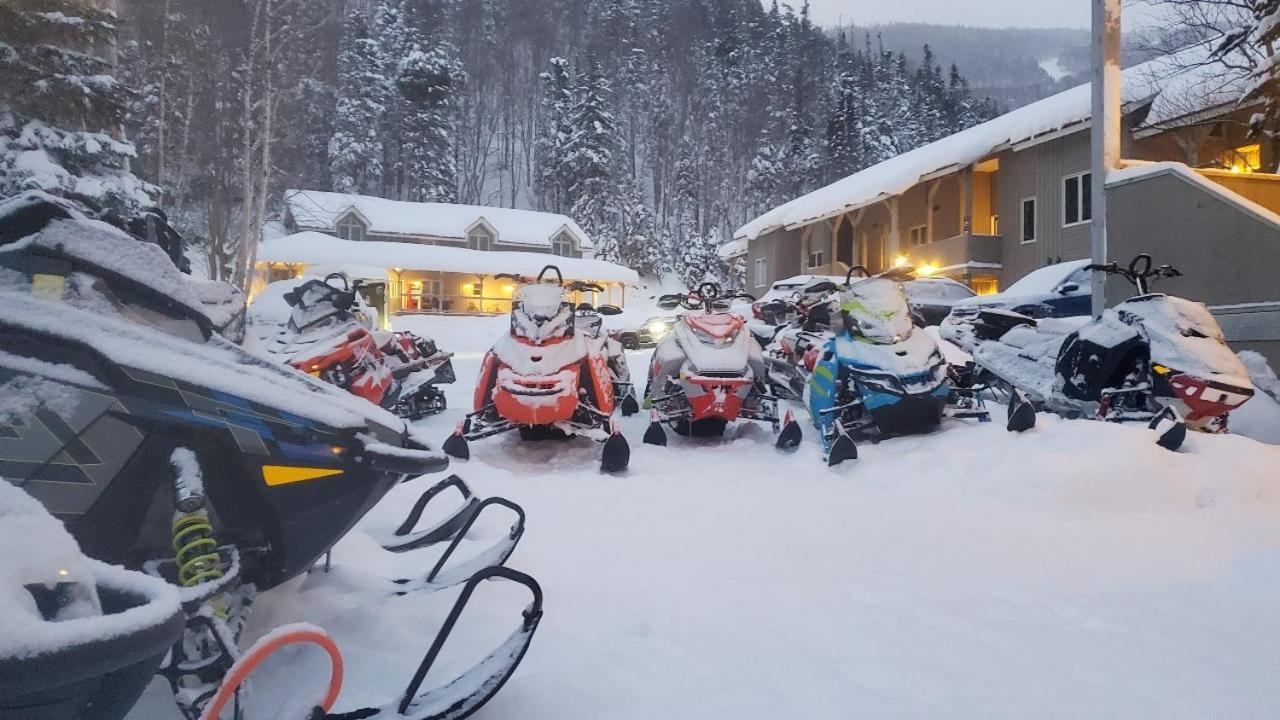 Marblewood Village Resort Steady Brook Bagian luar foto