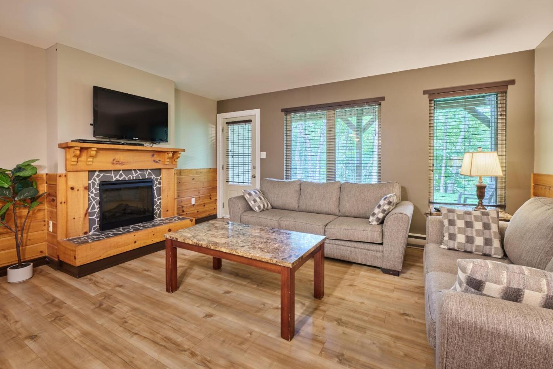 Marblewood Village Resort Steady Brook Bagian luar foto